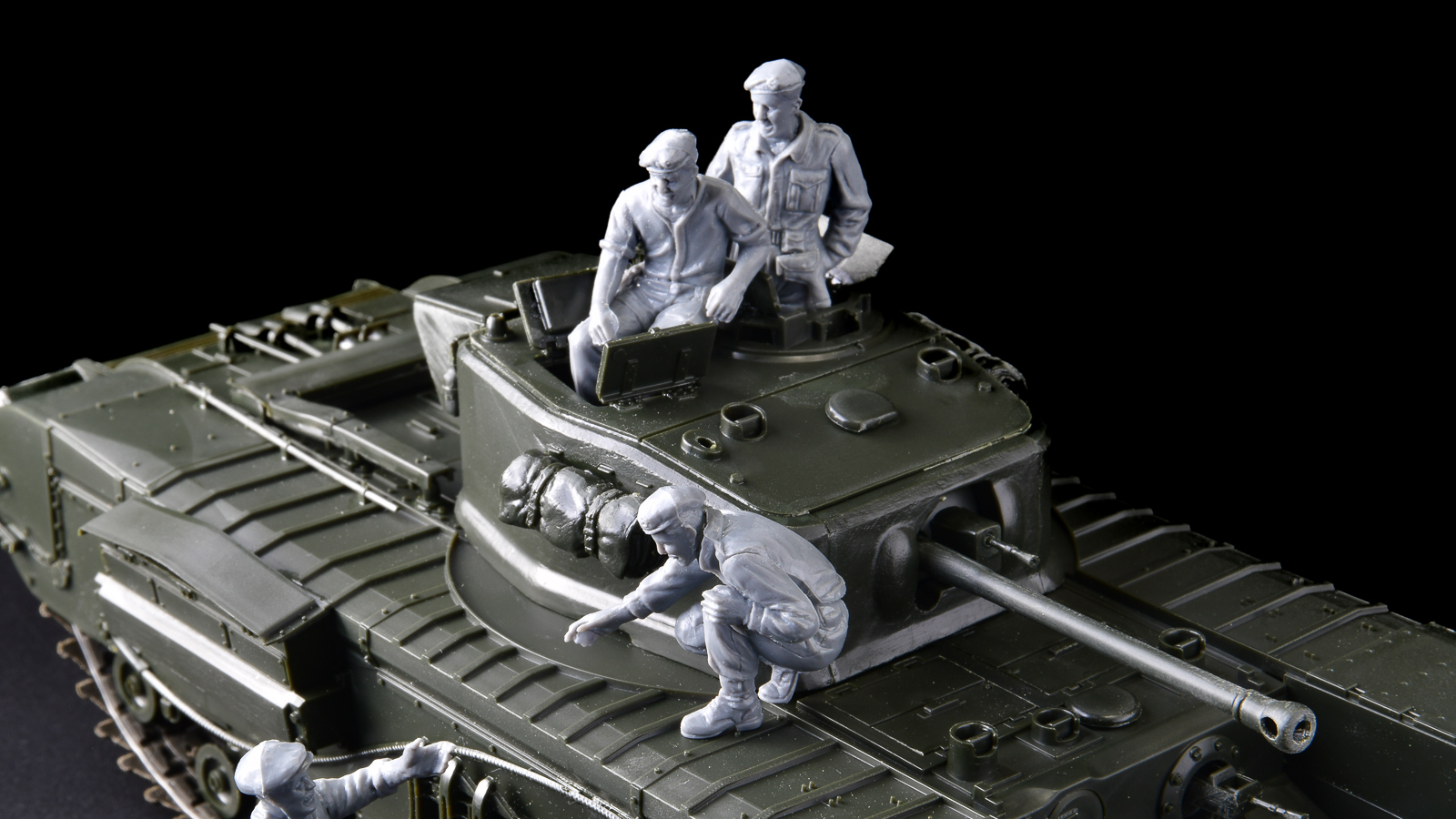 戦闘以外の情景が一箱で完成する傑作戦車模型／「タミヤ イギリス陸軍