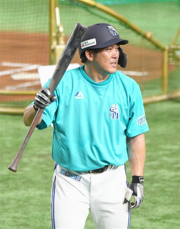 ソフトバンク甲斐拓也 鷹の祭典2023の戦闘防具公開にファン「やっぱ