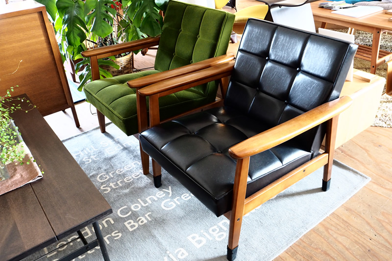 カリモク60Kチェアのブラックとグリーンに迷ったら | vanilla mag