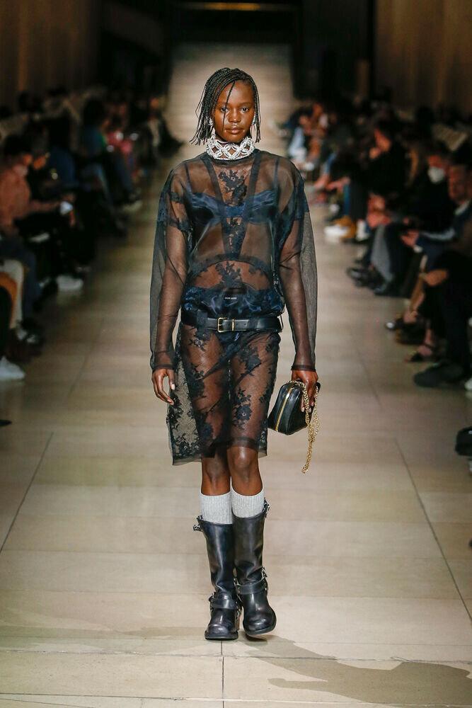 Micro mini, menswear, 2000s vibe: 3 elements from Miu Miu fall