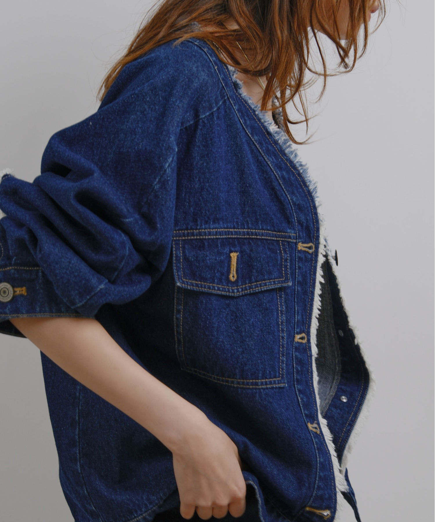 ノーカラーフリンジデニムジャケット Palm Riche│Eimee Law & LHELBIE