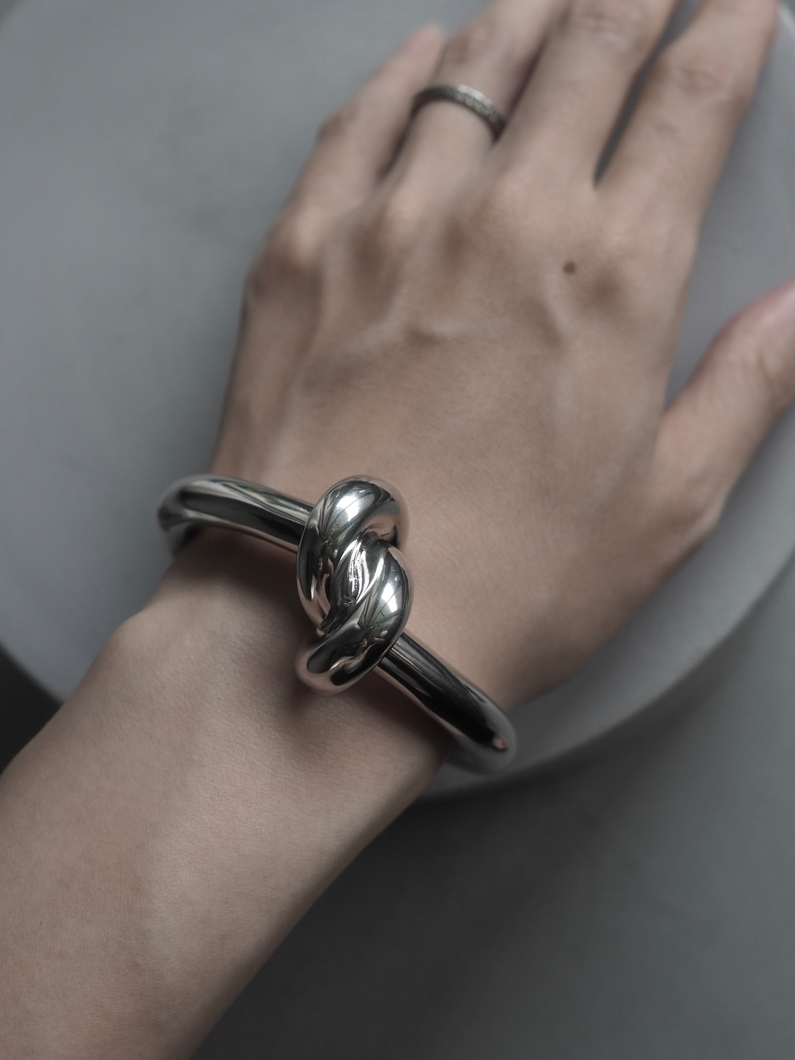 CELINE セリーヌ ノット バングル ラージ フィービー期 レア シルバー