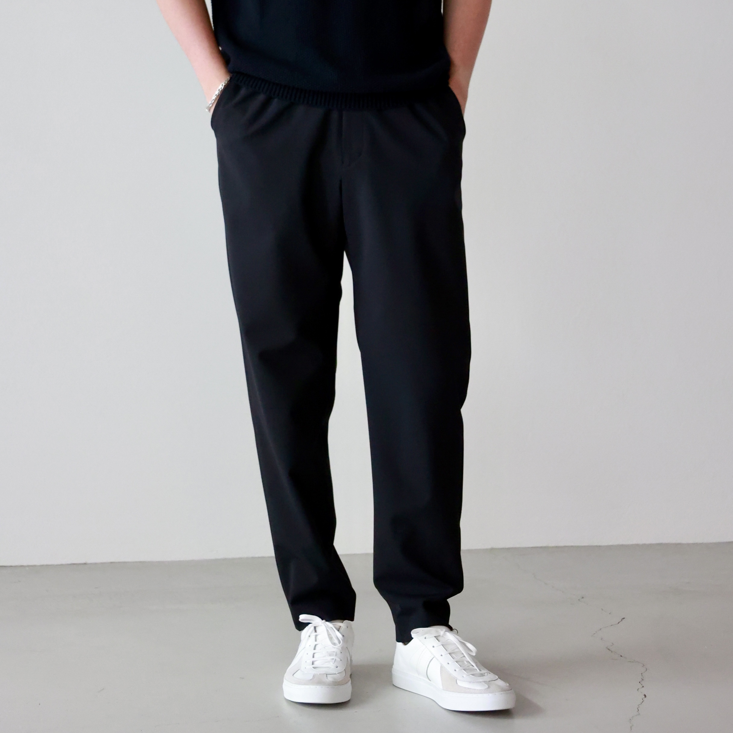 HYKE(ハイク)】 ≪Genderless≫STRETCH TAPERED PANTS｜パリゴ尾道店