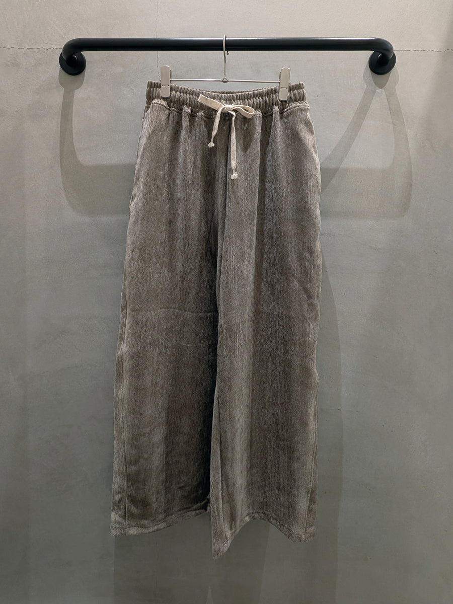 ヘリンボーンカーブパンツ – FRUNQAVAN ONLINE STORE