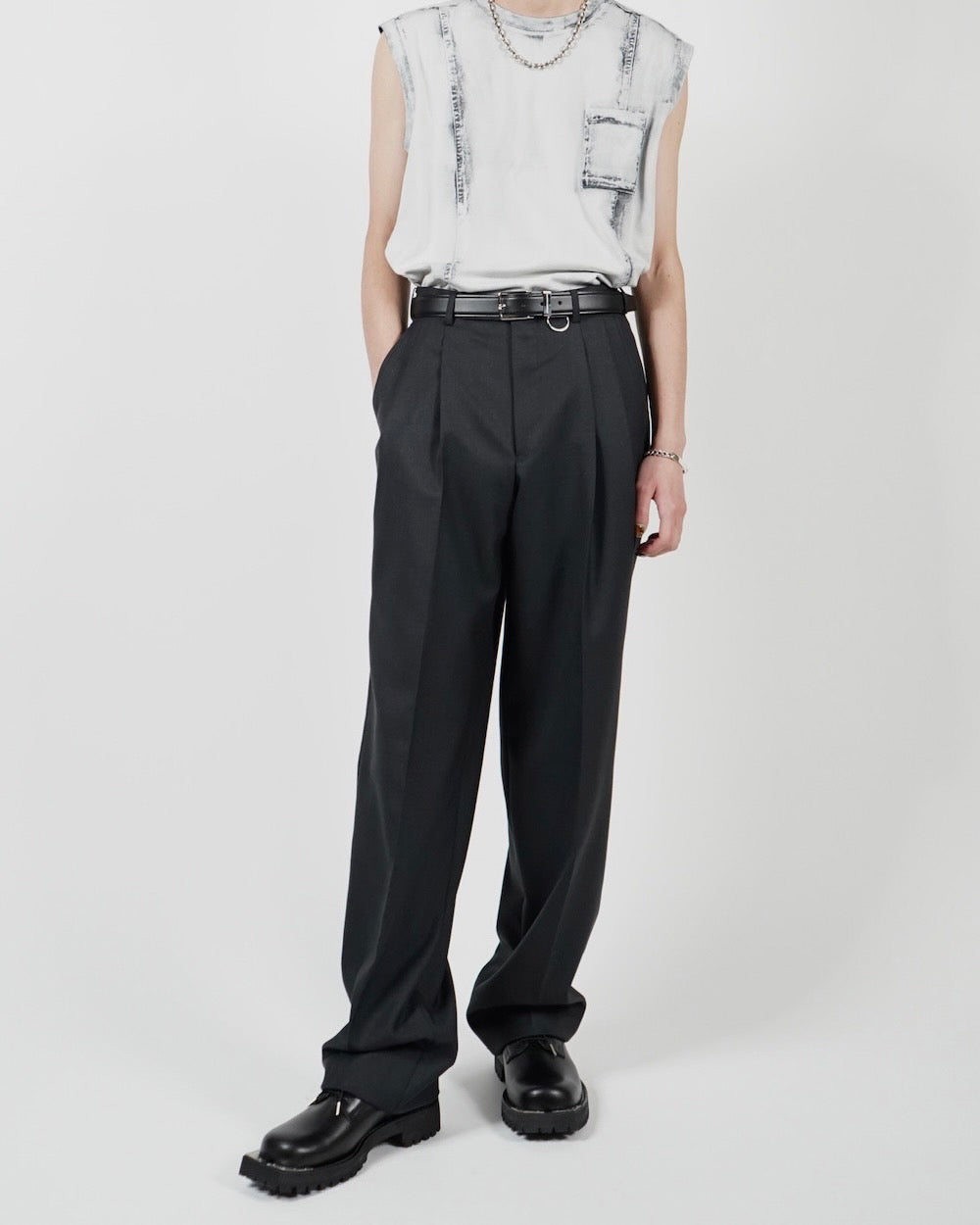 LEATHER PIN BUCKLE BELT WITH D-RING