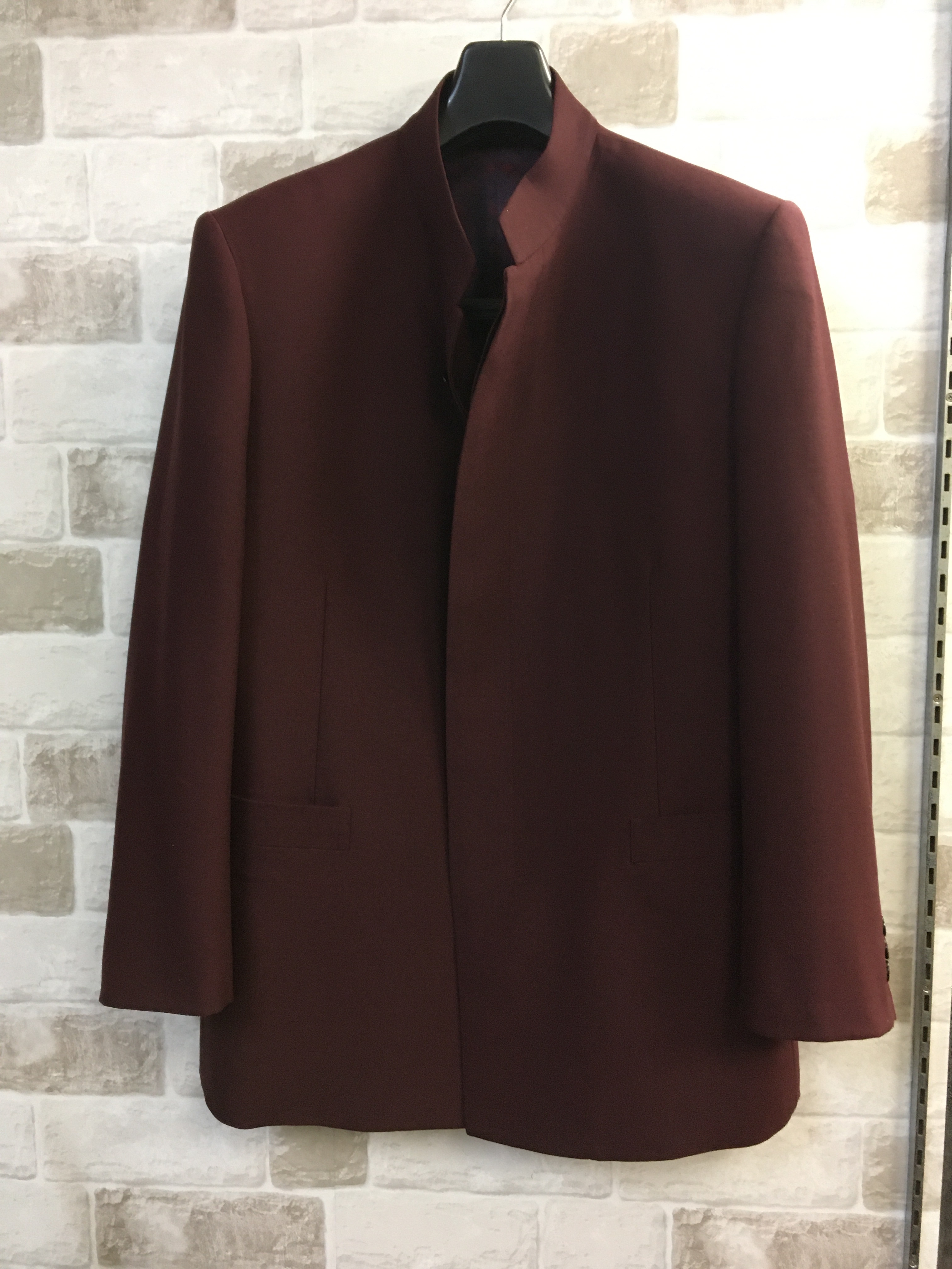 マオカラースーツ | オーダースーツ専門店｜大阪ソーイング