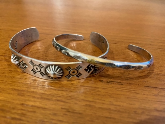 Vintage】夏の腕にヴィンテージの《インディアンジュエリー》を