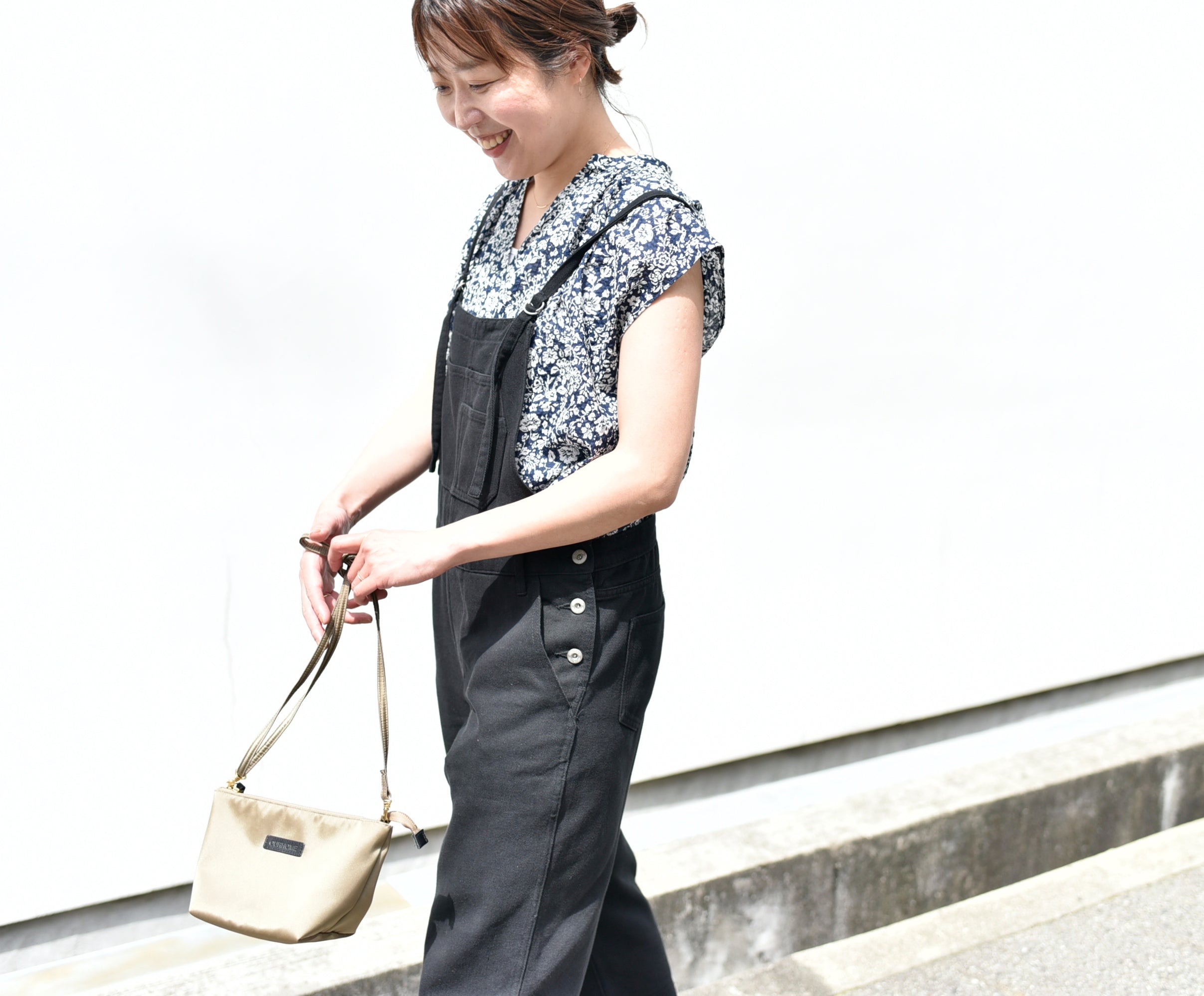 綿100％アイロンいらずのサマーブラウス – OURHOME