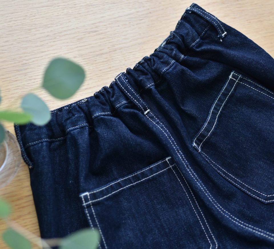 こだわりシルエットのデニムパンツ – OURHOME