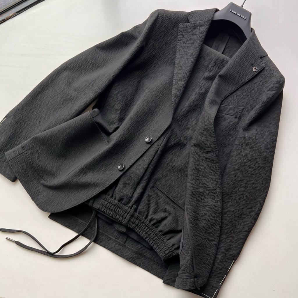 今夏、クローゼットにはシアサッカーを｜TAGLIATOREのセットアップ入荷