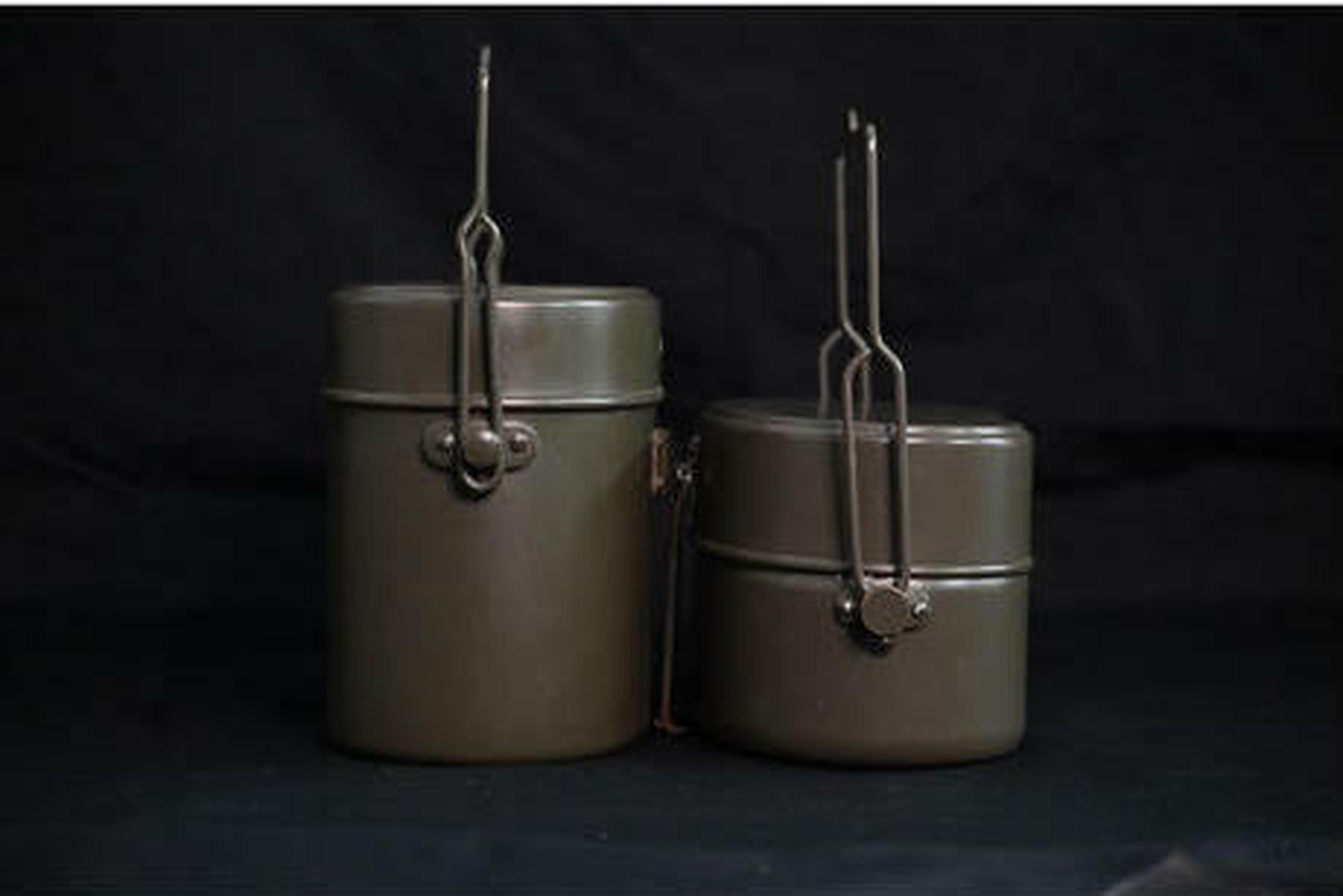 即完売必至！】自衛隊仕様完全復刻の「moose 戦闘飯盒2型」がhinata