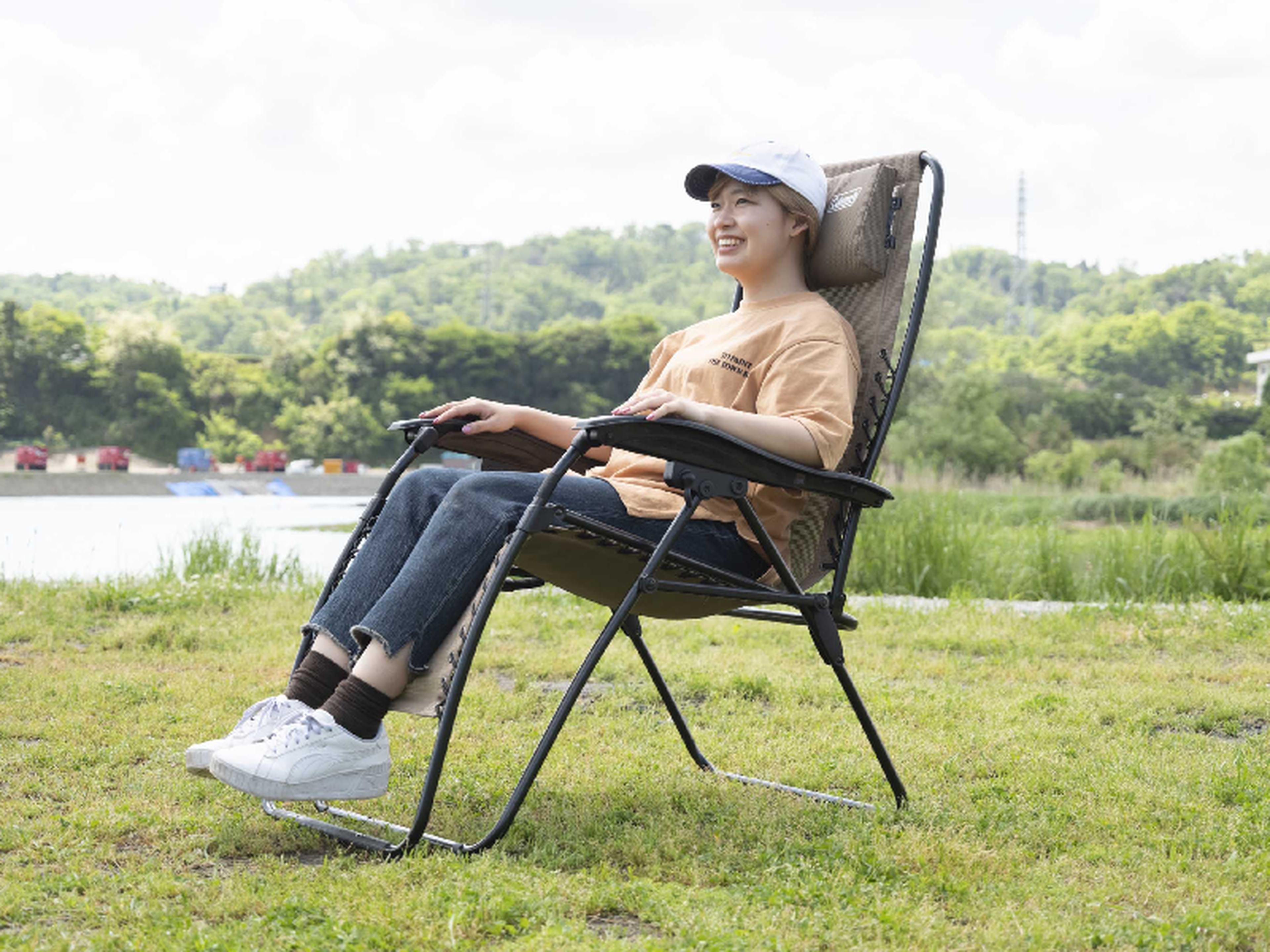 徹底レビュー】コールマンのインフィニティチェア！座り心地や使い勝手