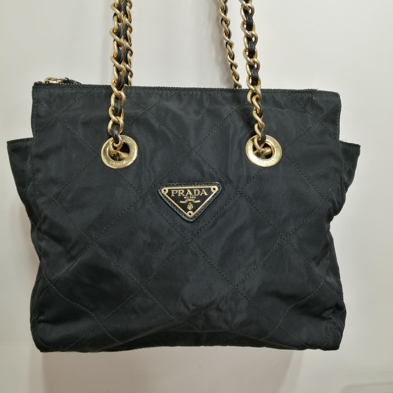 PRADA(PRADA)|キルティングチェーンショルダーバッグ|【ハードオフ公式