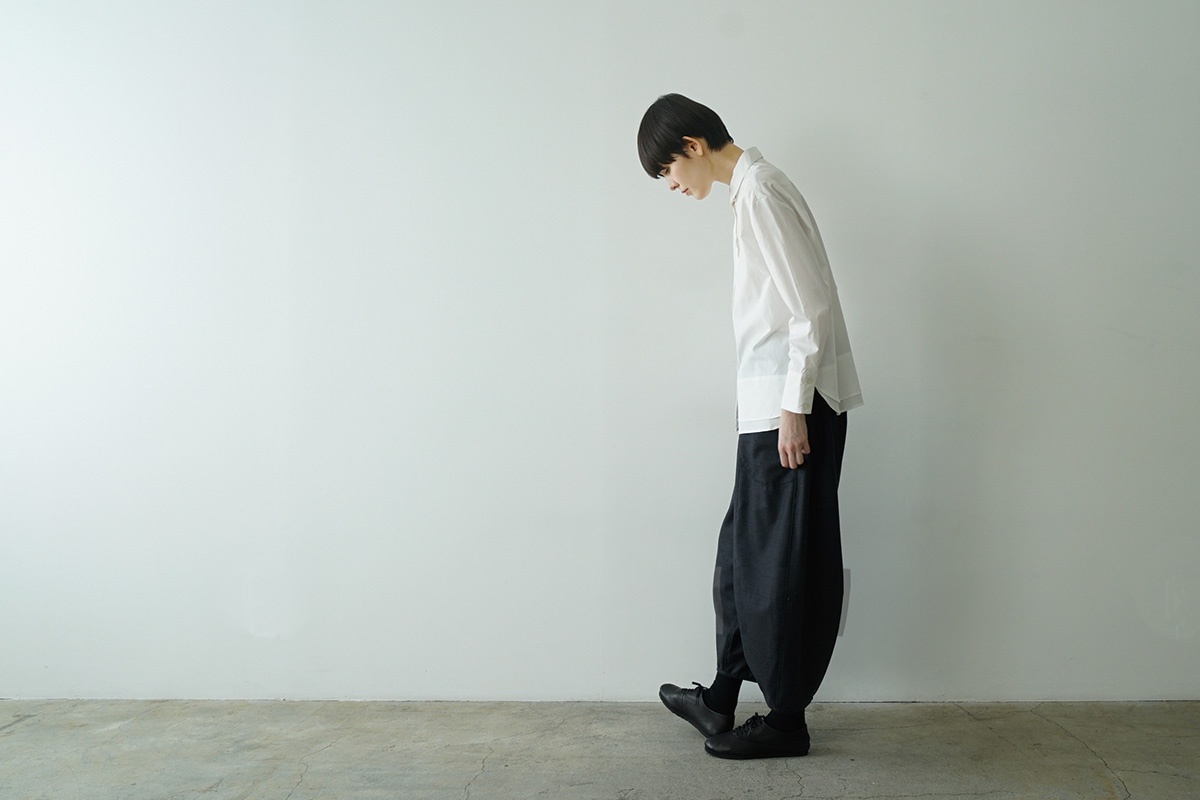Mochi モチ finx cotton double slit shirt フィンクスコットンダブル