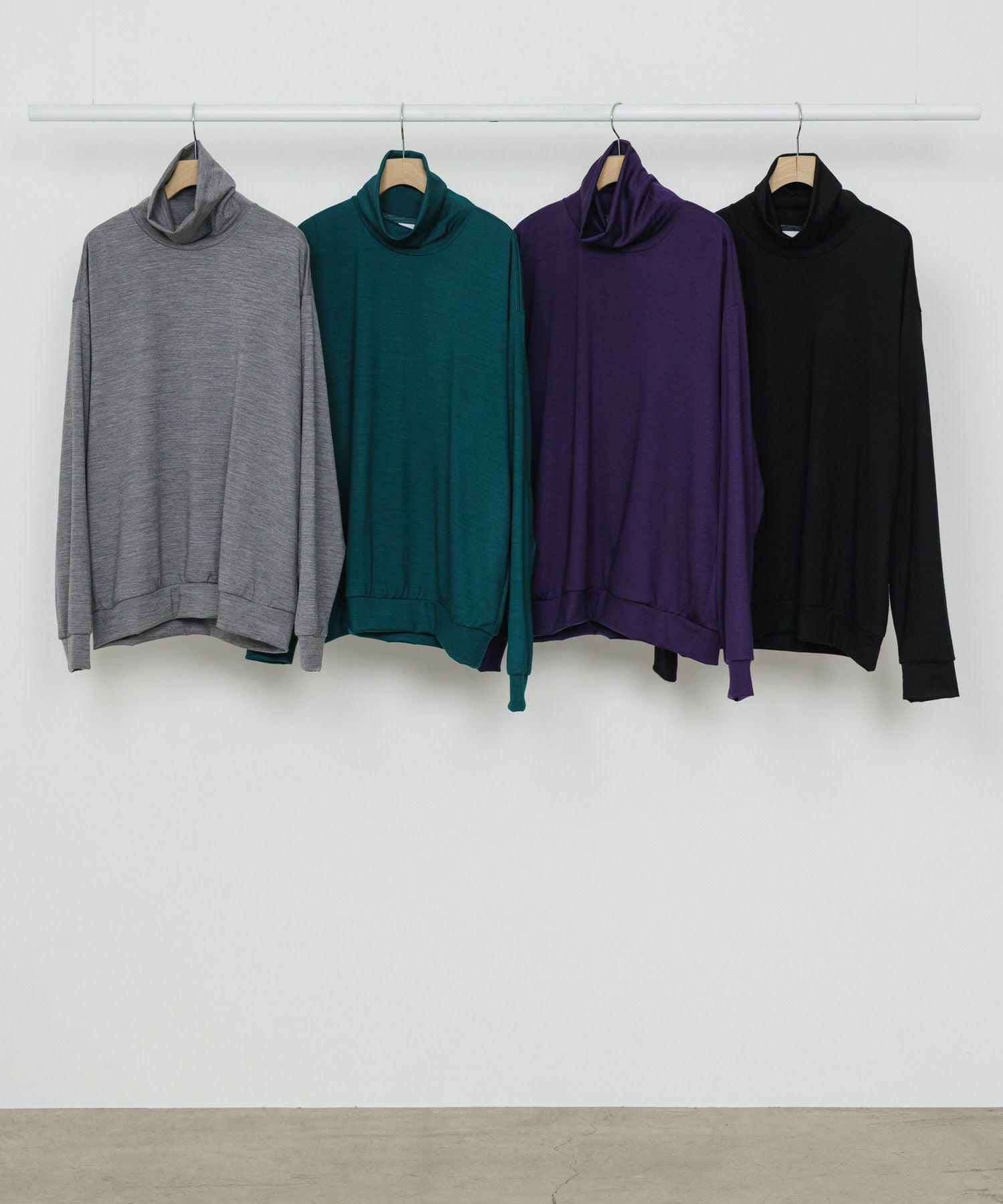 marka(マーカ)】 ウォッシャブルウール天竺 / タートルネック｜PARIGOT