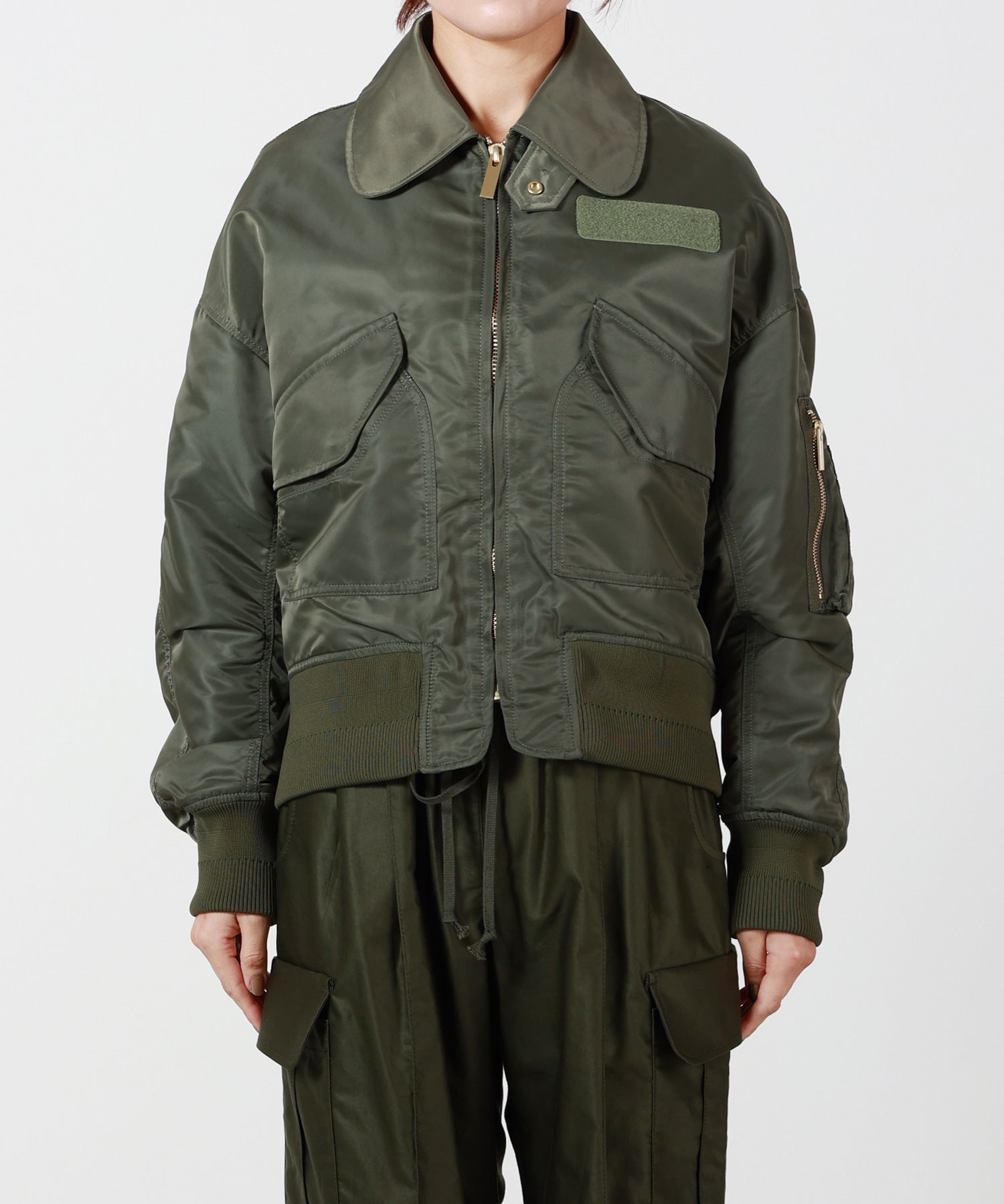 Mame Kurogouchi(マメ クロゴウチ)】 Nylon Twill 3D Embroidery