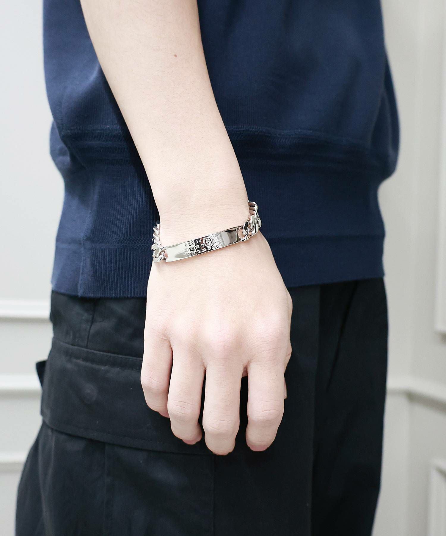 MM6 Maison Margiela(エムエムシックス メゾン マルジェラ)】 チェーン