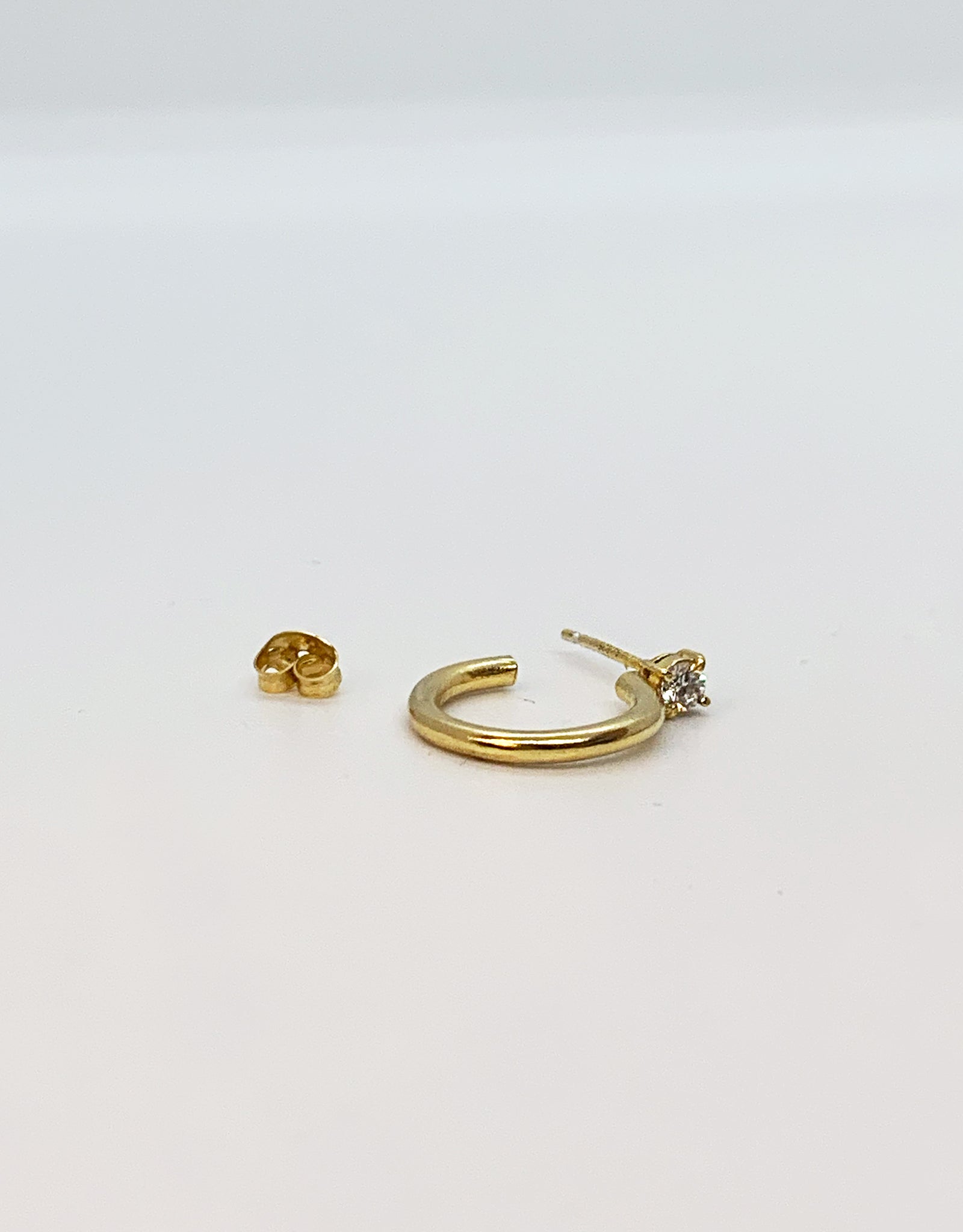 gold】hoop diamond pierce｜PARCA -ロマンティックなvintageムード
