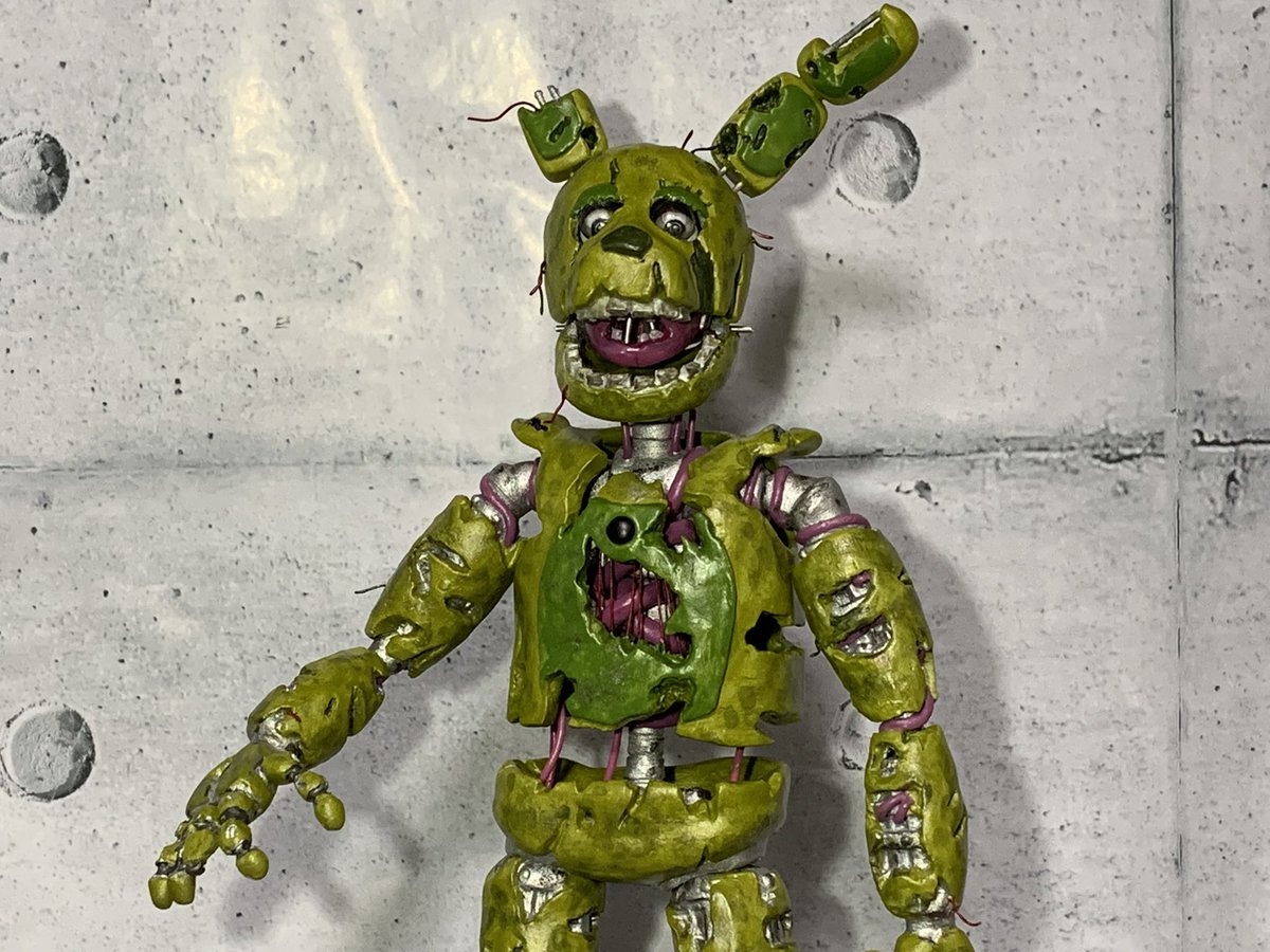 Five Nights at Freddy's3』よりスプリングトラップのフィギュアが完成