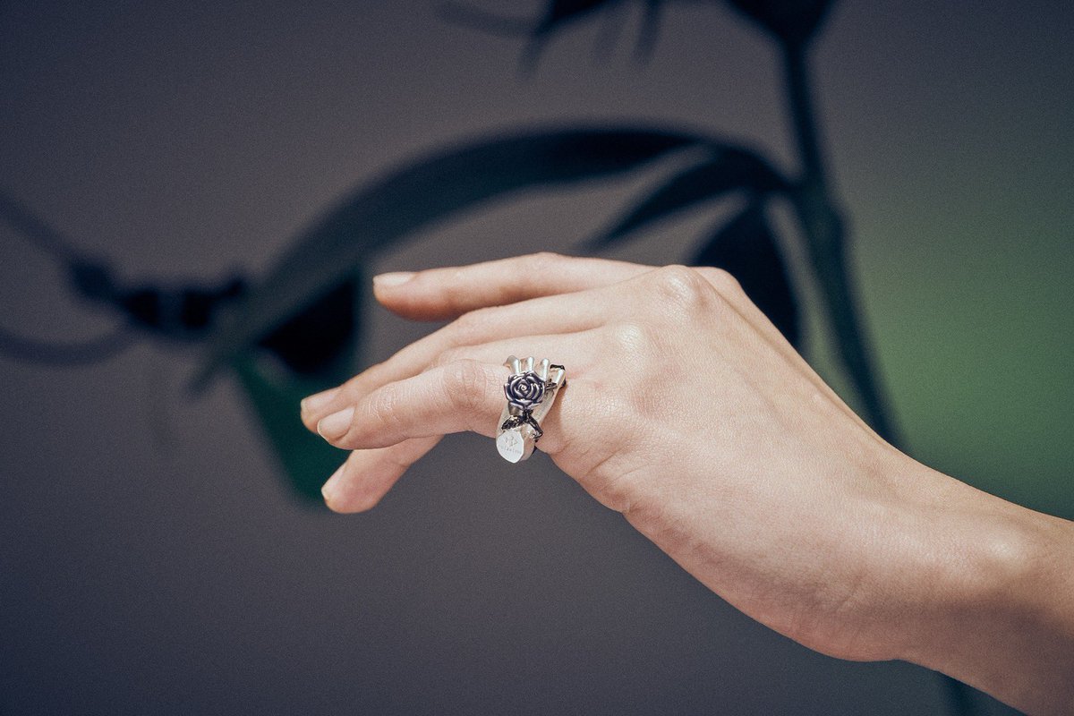 ha | za | ma 特別コラボ新作 × Ado @ado1024imokenp 惹きずり込まれる