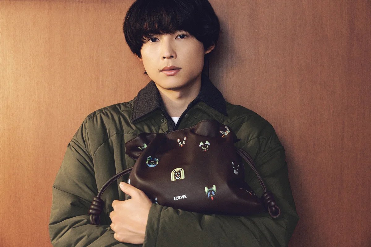 ロエベを纏った冬の北斗さん良〜〜〜〜〜❄️🎀🤍マフラーぬくぬくで