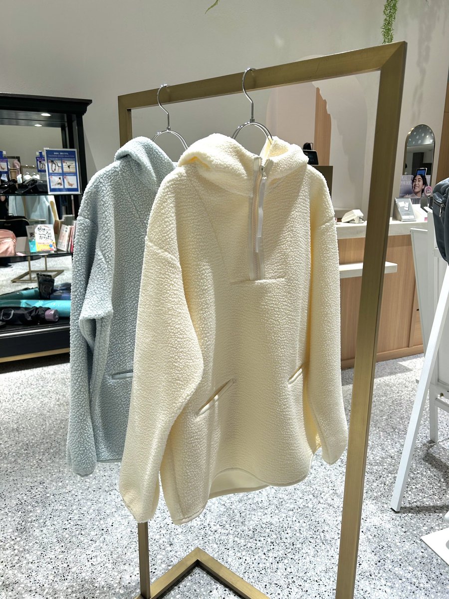 NEW STYLING／ キルティングコートにボアプルオーバーを合わせてさらに