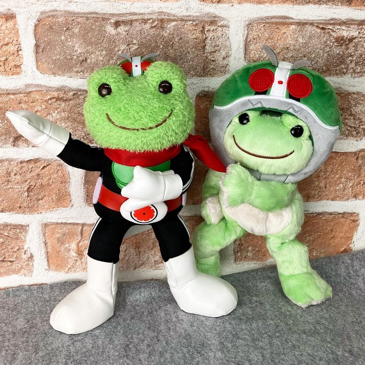 仮面ライダー×かえるのピクルス コラボアイテムのご紹介♪ ○仮面