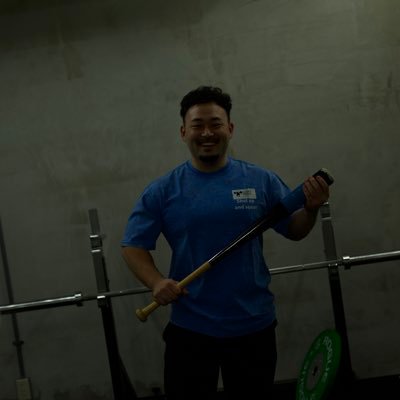 スクマニシューズの木製ヒールバージョンついに出します！ 12/8,21時