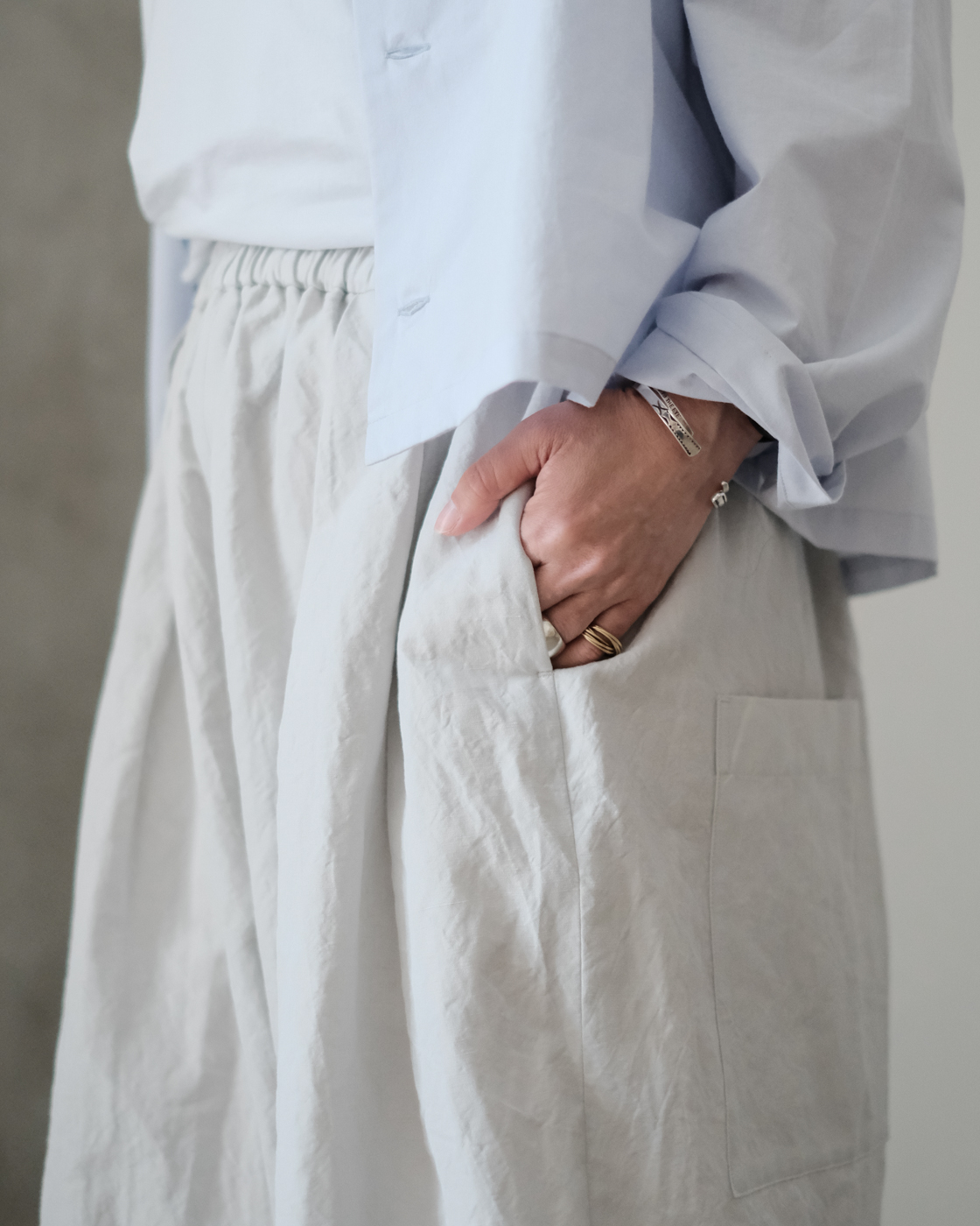 SACUCA- pocket wide pants – | PEOPLE | ピープル