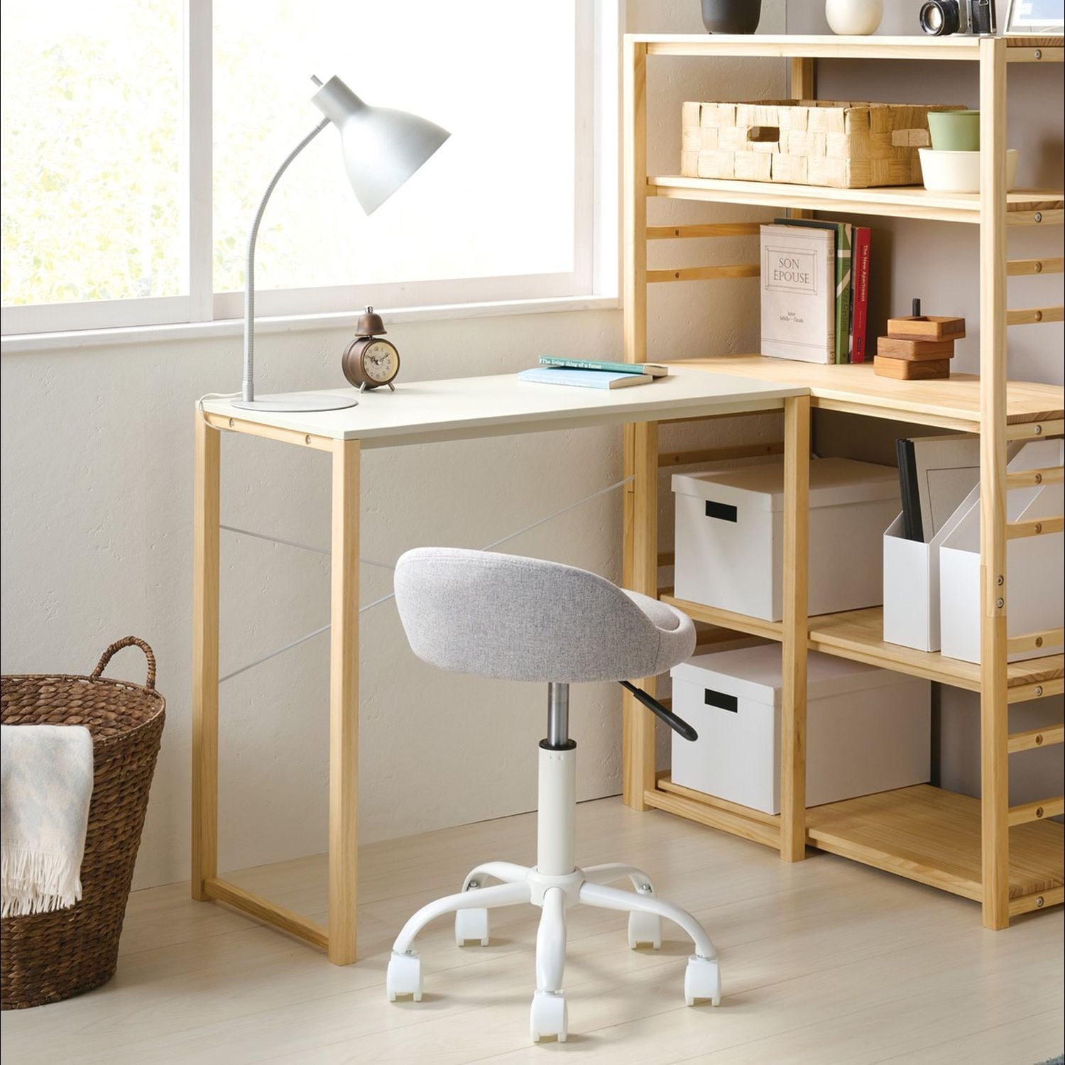 ニュアンスカラーのパソコンデスク｜通販のベルメゾンネット