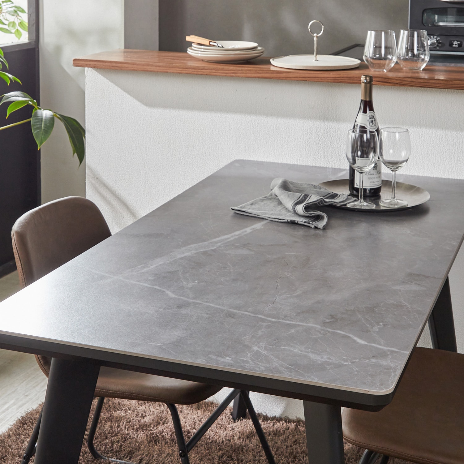 3色展開から選べるセラミック天板のダイニングテーブル（ダイニング