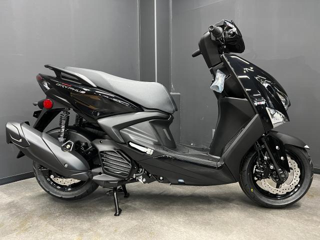 ヤマハ シグナス グリファス LED2灯式ヘッドランプ 大型フル液晶