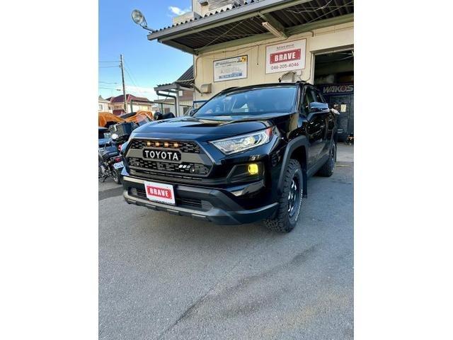 トヨタ RAV4 アドベンチャー仕様 タコマ風グリル交換 IPFグリル