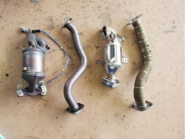 スイフトスポーツ ZC33S HKSキャタライザ取付 吸排気系パーツ取付