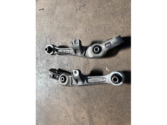 Z33 足回り交換｜グーネットピット