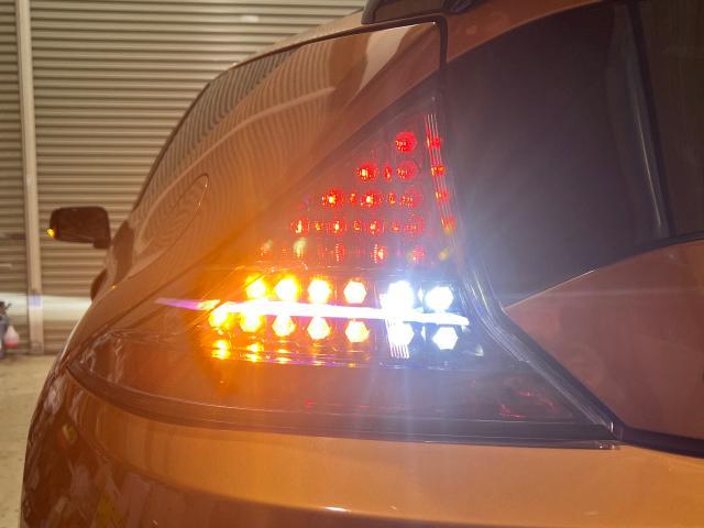 ホンダCR-Z オリジナルテールライト 再加工｜グーネットピット