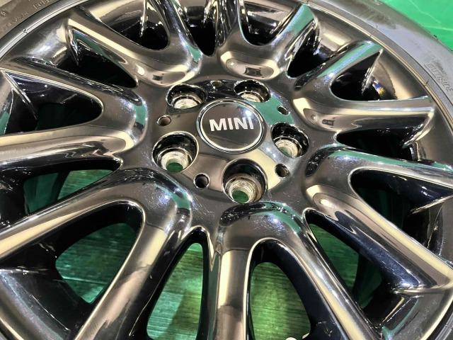 ミニクラブマン（F54）に装着できる16インチスタッドレスセット入庫