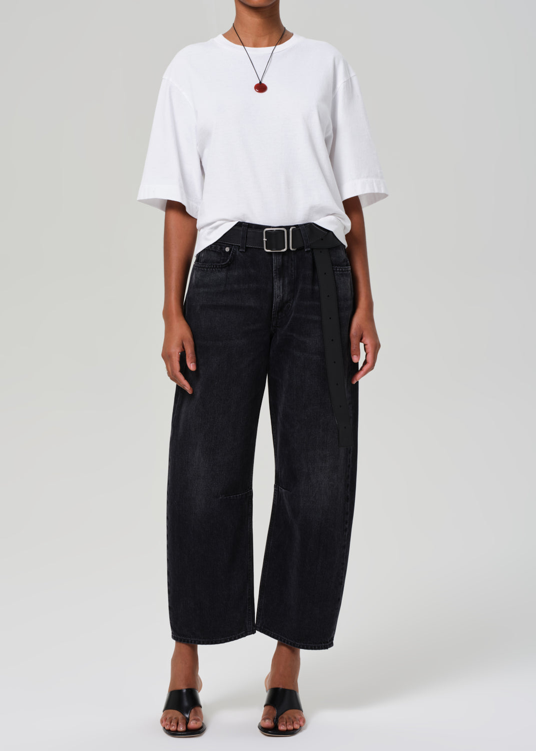 Citizens of Humanity slight barrel leg Miro jean washed black