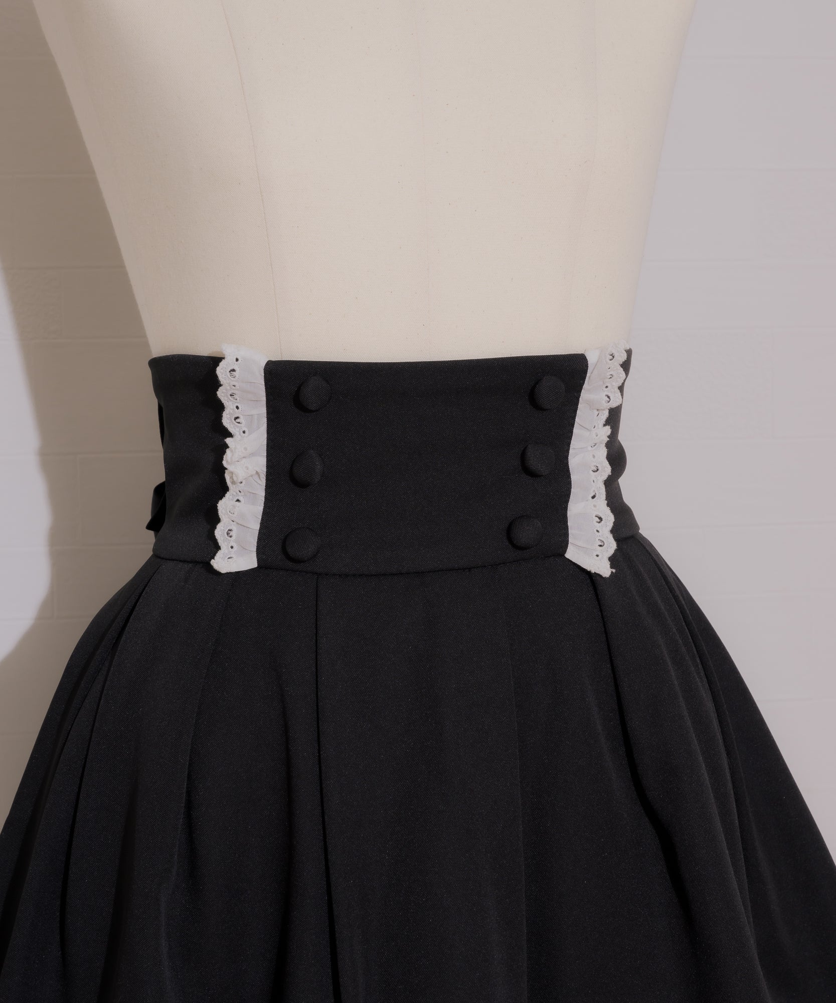 コットンレースフリルドーリーミニスカート – pium