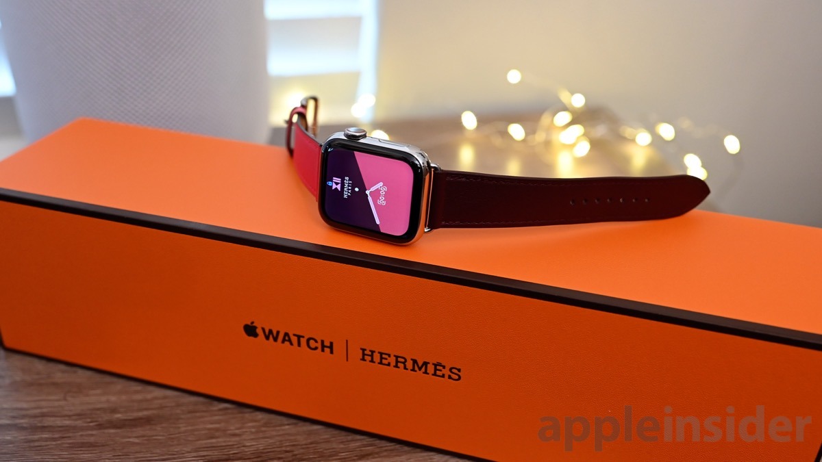 Hands on with the 40mm women's Hermes Apple Watch Series 4