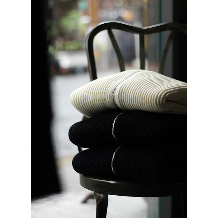 ANDERSEN-ANDERSEN入荷。重厚かつ繊細なニット。 | andPheb Staff Blog