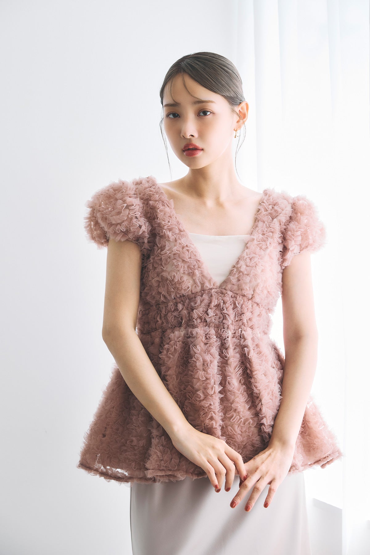 フラワーぺプラムバックリボンチュニック – poláura OFFICIAL ONLINE STORE