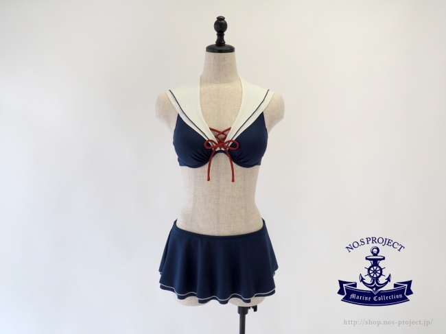 恥ずかしくないチラリズム！​セーラー服×縞パン（水着）で視線集中