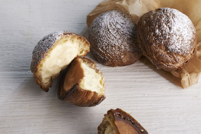 新食感シュークリーム『シュクリムシュクリ』2号店が新宿にオープン