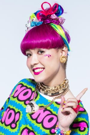 パックマンたちと『カリスマ店員』ぺえさんが三越銀座店に登場