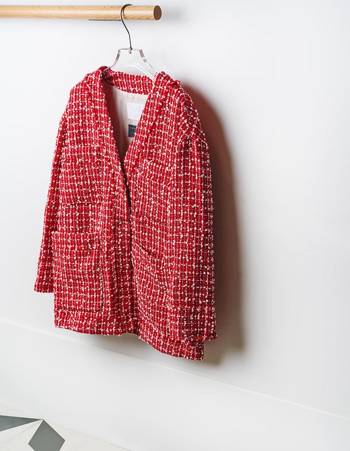 上質なベーシックアイテムを提案する、トゥモローランドのオリジナル