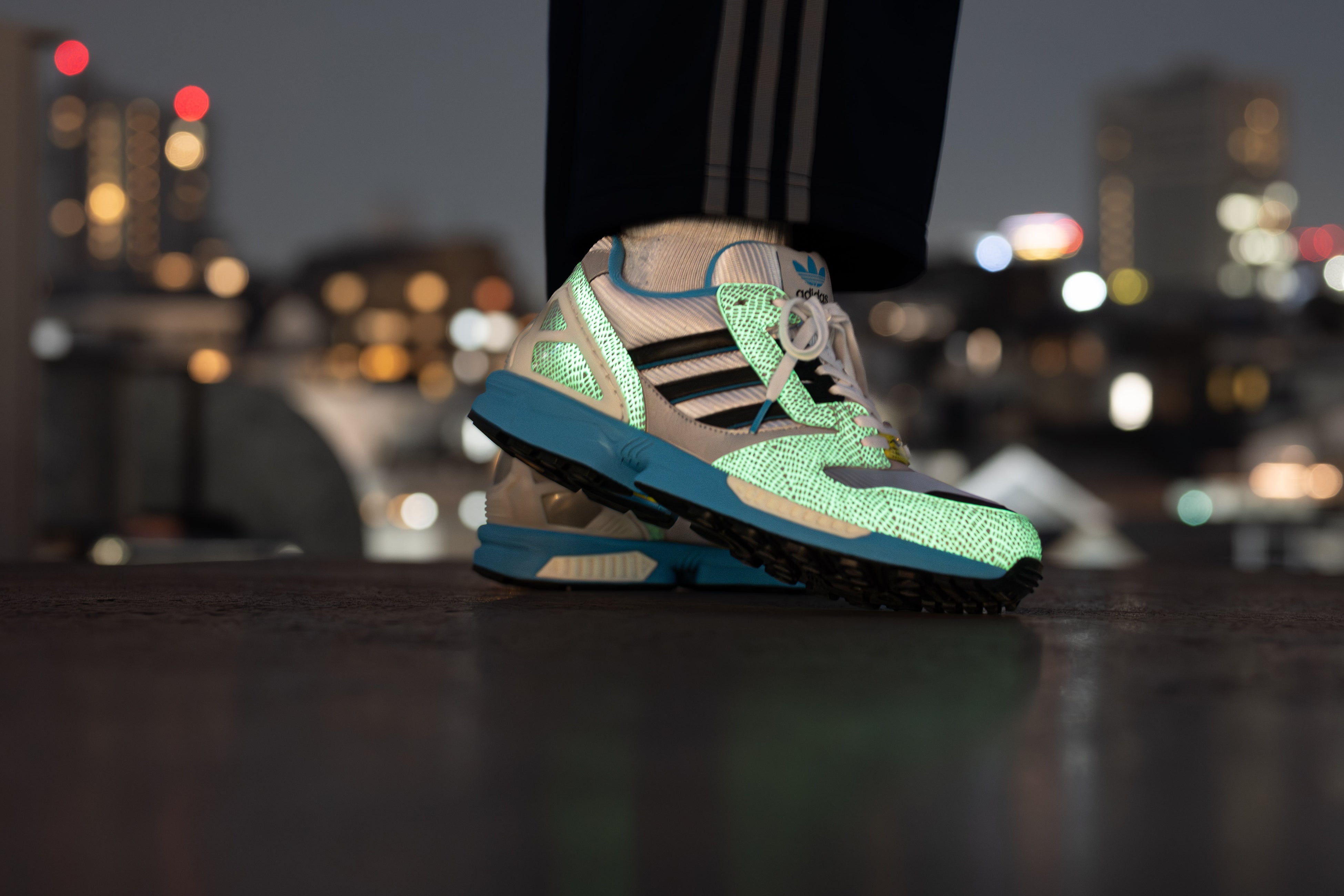 adidas Originalsとatmosが手掛ける毎年恒例の「ZX8000 G-SNK」新型を