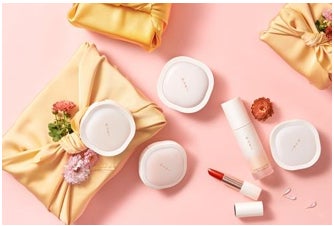 中国伝統漢方の知恵と現代の美学を融合したコスメブランド 花西子