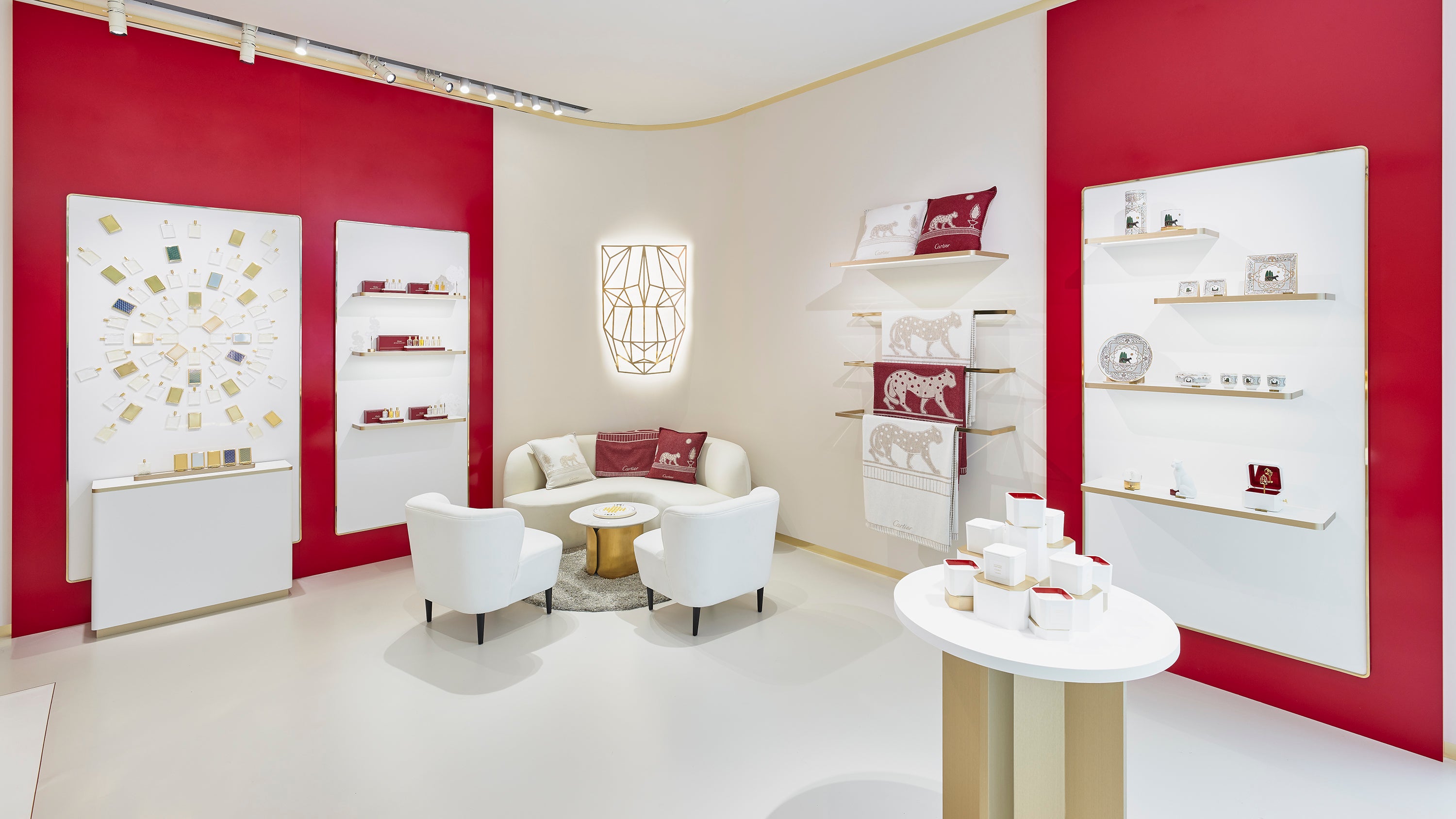 カルティエ フレグランス ポップアップ」を表参道にオープン