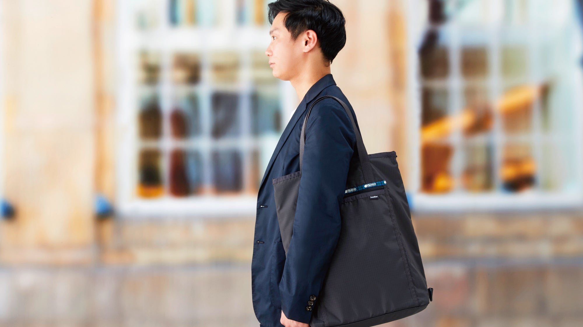 LeSportsac×familiar 人気コラボ企画第3弾 仕事や日常で使える